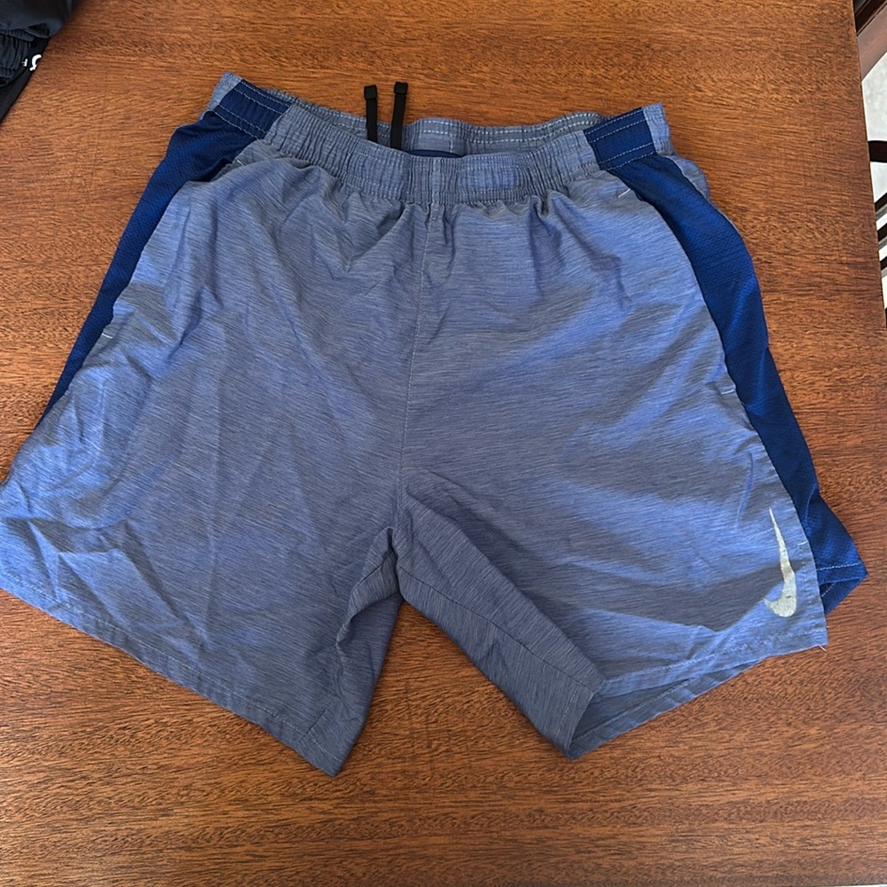 Men’s Nike running shorts 5” dri-fit